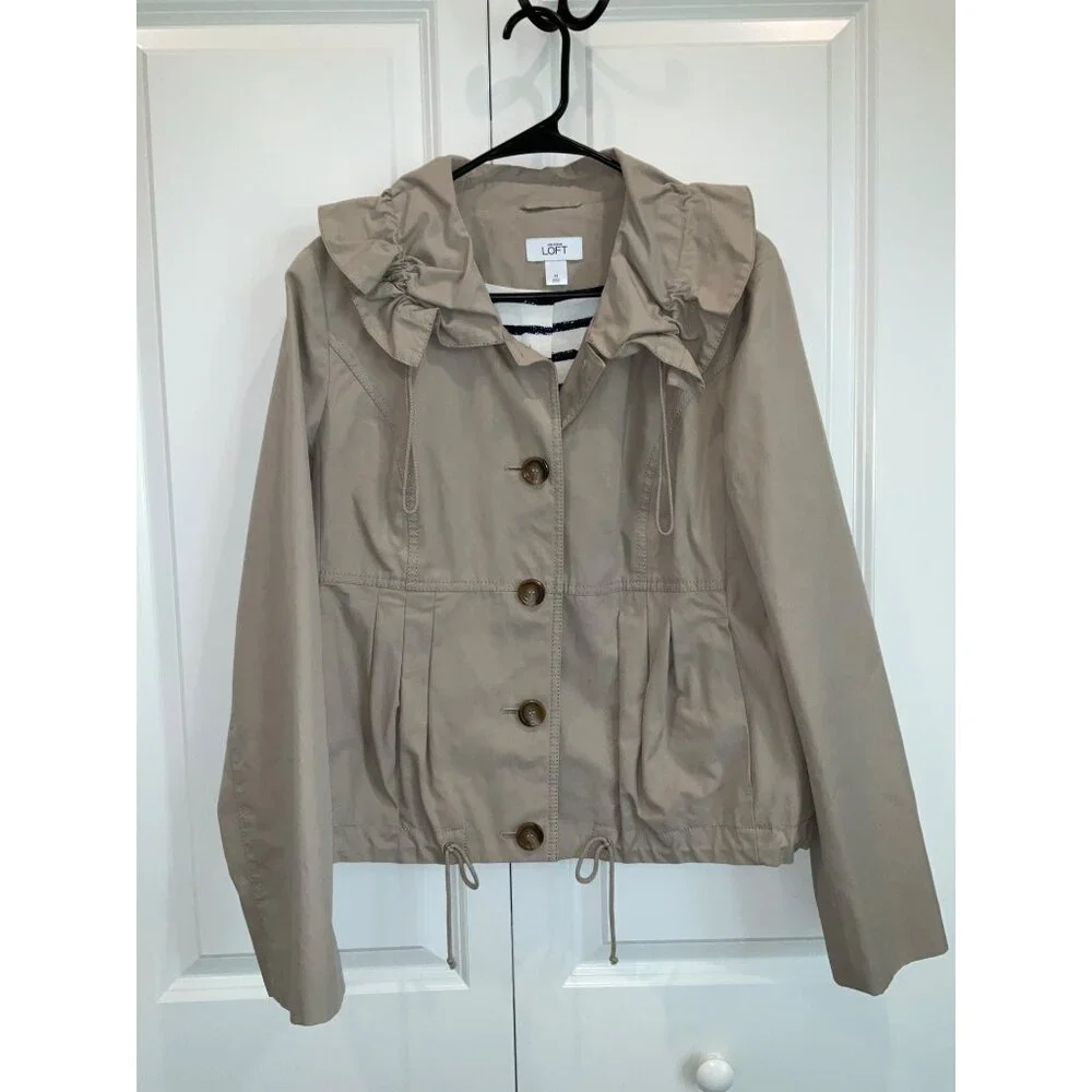 Ann Taylor LOFT Khaki Women's jacket size Medium - Picture 2 of 8